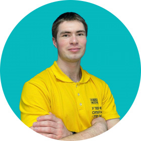 Эрик - КИБЕРшкола программирования для детей, компьютерные курсы для школьников, начинающих и подростков - KIBERone г. Выхино-Жулебино